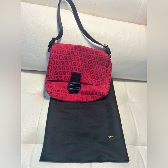 FENDI bag like NEW - Picture 1 of 9